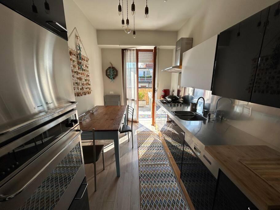 Apartment -penthouse Con Terrazza Panoramica -free Parking-
