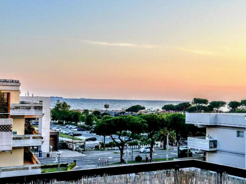 Apartment -penthouse Con Terrazza Panoramica -free Parking- *